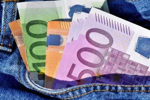 Stypendium dla niepełnosprawnych studentów - ile wynosi i co warto wiedzieć