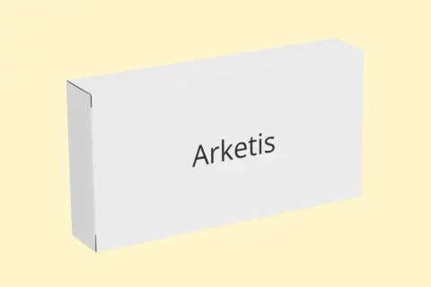 Białe pudełko z napisem "Arketis" na jasnym, żółtym tle.