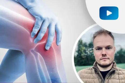 Ból kolana, objaw spondyloartropatii. Mężczyzna w okrągłym kadrze, obok ikona YouTube.