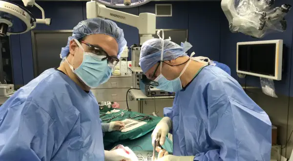 Neurochirurg kto to: Rola, kwalifikacje i znaczenie w medycynie
